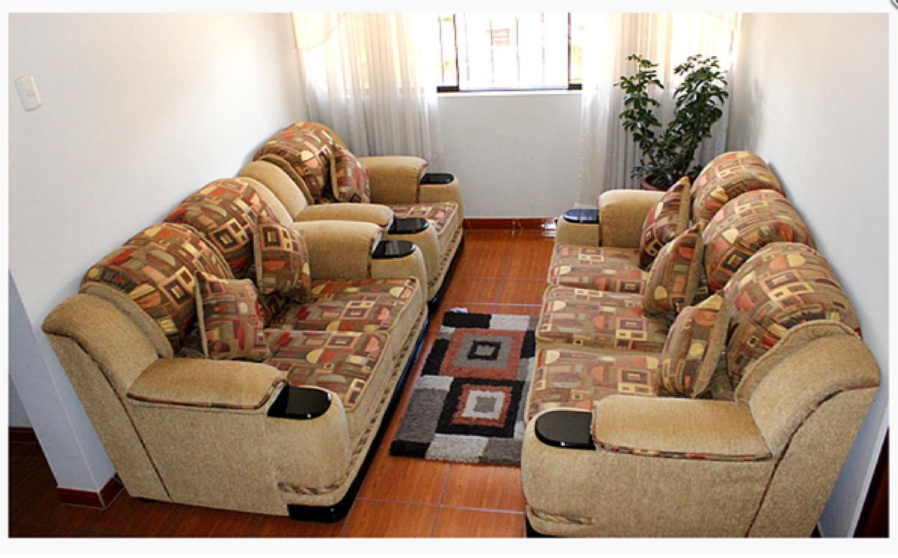 Hostal Residencial Lino Huaraz  Buitenkant foto
